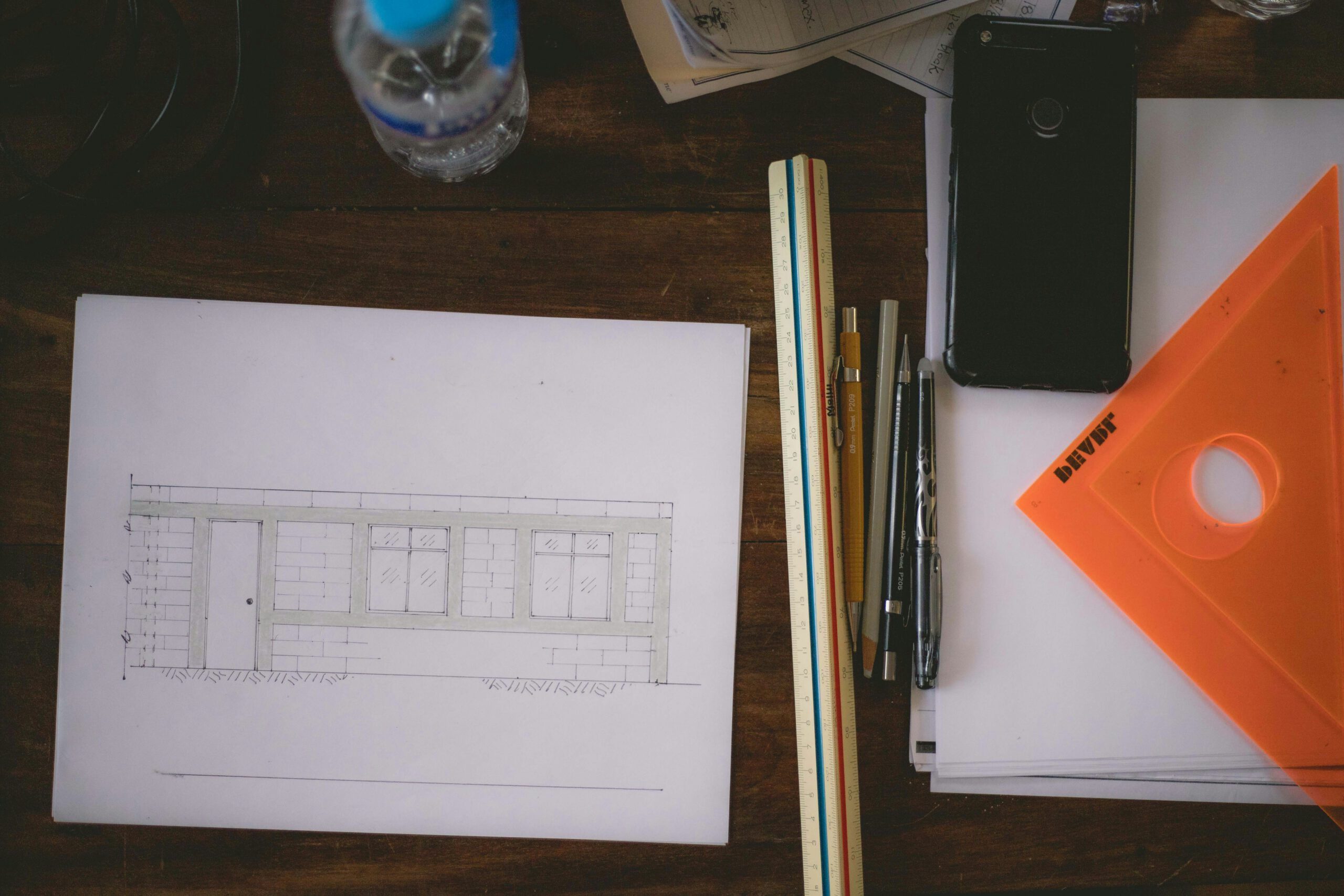 Photographie d'un plan de maison réversible pour démontrer l'expertise de Jardins Habitables